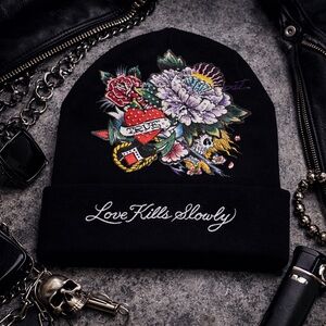 Ed Hardy Black Beanie Love Kills Slowly Graphic Rhinestone Skull Roses Hat